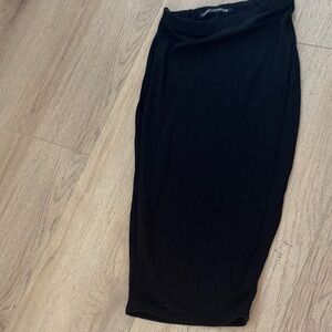 Naked wardrobe Black Pencil Skirt - Sleek Women's Midi